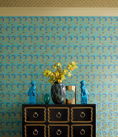 Interior design trends 2015 - Wall paper with coloured patterns.