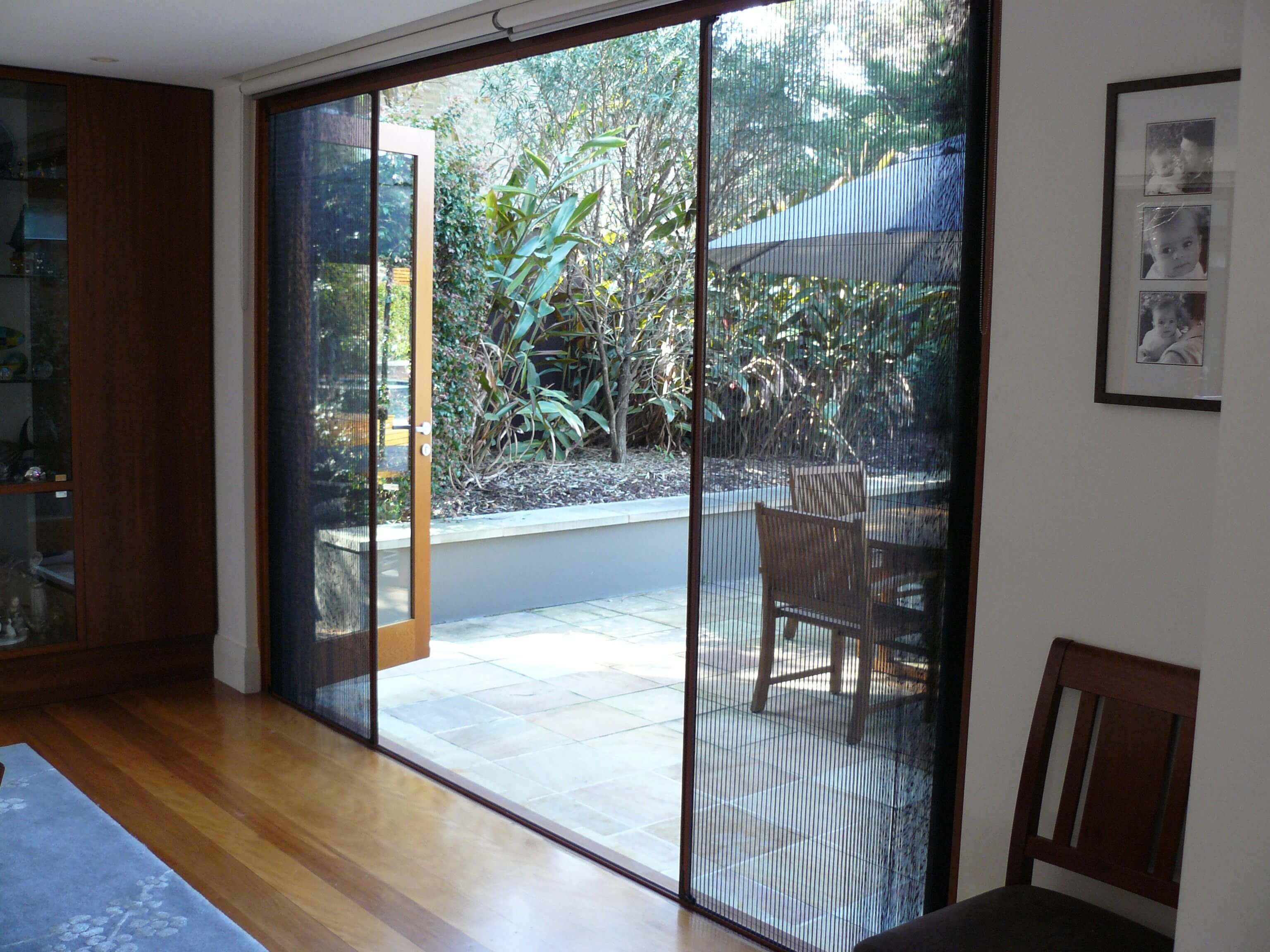 Spectra Offers A Large Range Of Mosquito Netting Systems For Doors Windows Such As Roller Mosquito Meshes Pl Windows And Doors Sliding Screen Doors Net Door